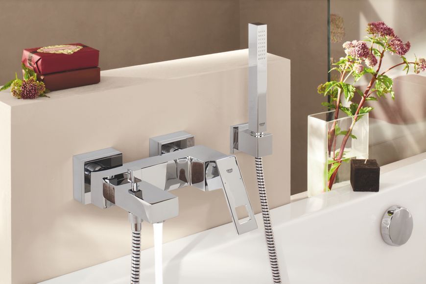 Смеситель для ванны Grohe Eurocube (23141000) 23141000 фото