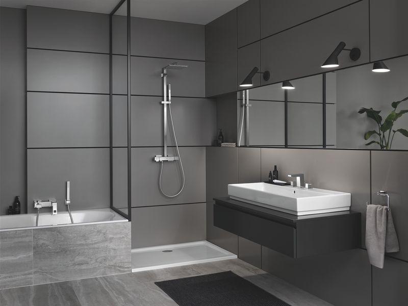 Смеситель для ванны Grohe Eurocube (23140000) 23140000 фото