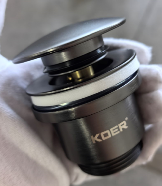 Донный клапан для раковины универсальный (с/без перелива) Koer PW-01-07 автоматический (Click-Clack) (Цвет графитовый) 1 1/4'' (KR3404) KR3404 фото