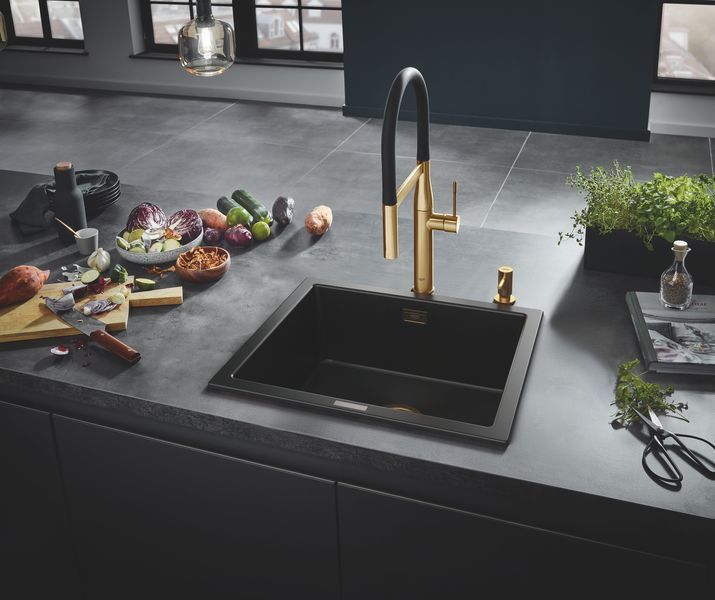 Композитна мийка для кухні Grohe K700U (31654AP0), чорна матова, 533х457х209 мм 31654AP0 фото