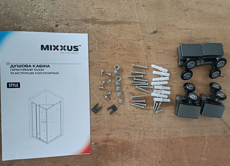 Душова кабіна з низьким піддоном Mixxus Style SCT01-90x90x200-TR Graphite прозоре скло 6мм (MI8432) MI8432 фото